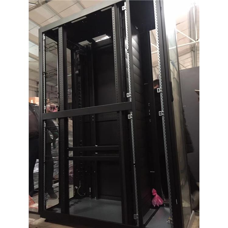 Nethos-M FR47612W-S 47U 600*1200*2200