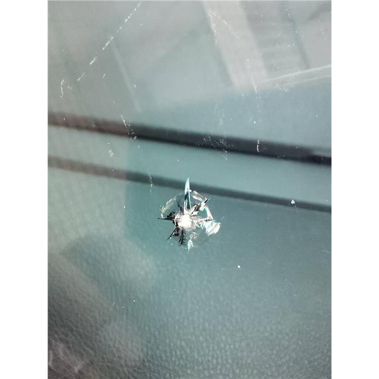 邛崍市汽車擋風(fēng)玻璃修補(bǔ)凹陷修復(fù)