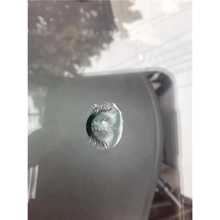 武侯區(qū)哪家擋風(fēng)玻璃修復(fù)