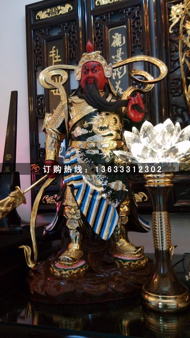 供应玻璃钢关公雕塑，关公工艺品雕塑