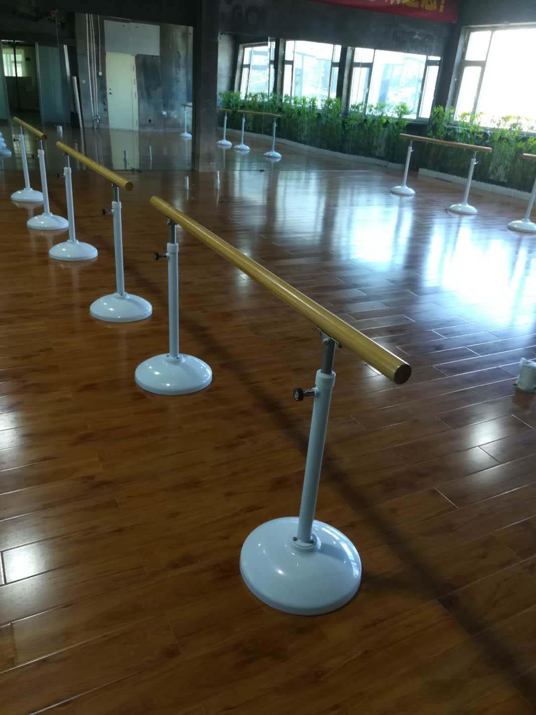 舞蹈手把杆