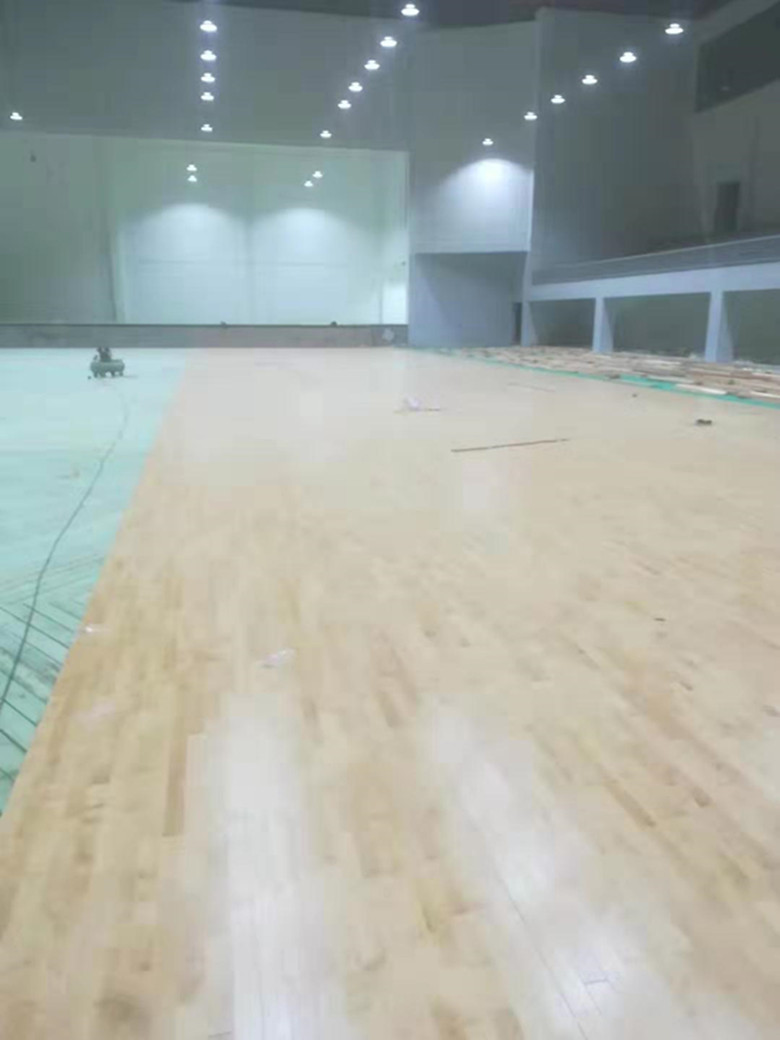 辰溪县桦木羽毛球馆木地板公司