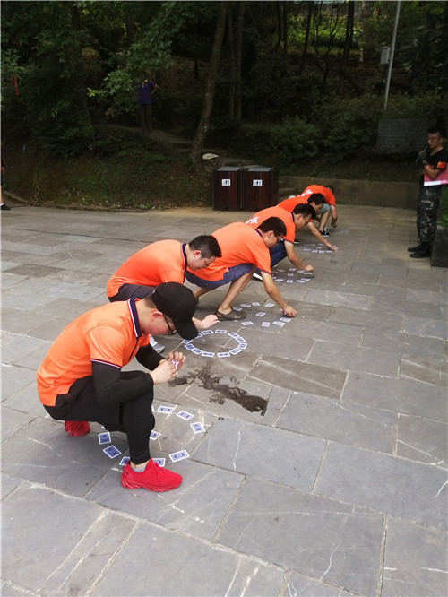 来宾团建拓展公司费用