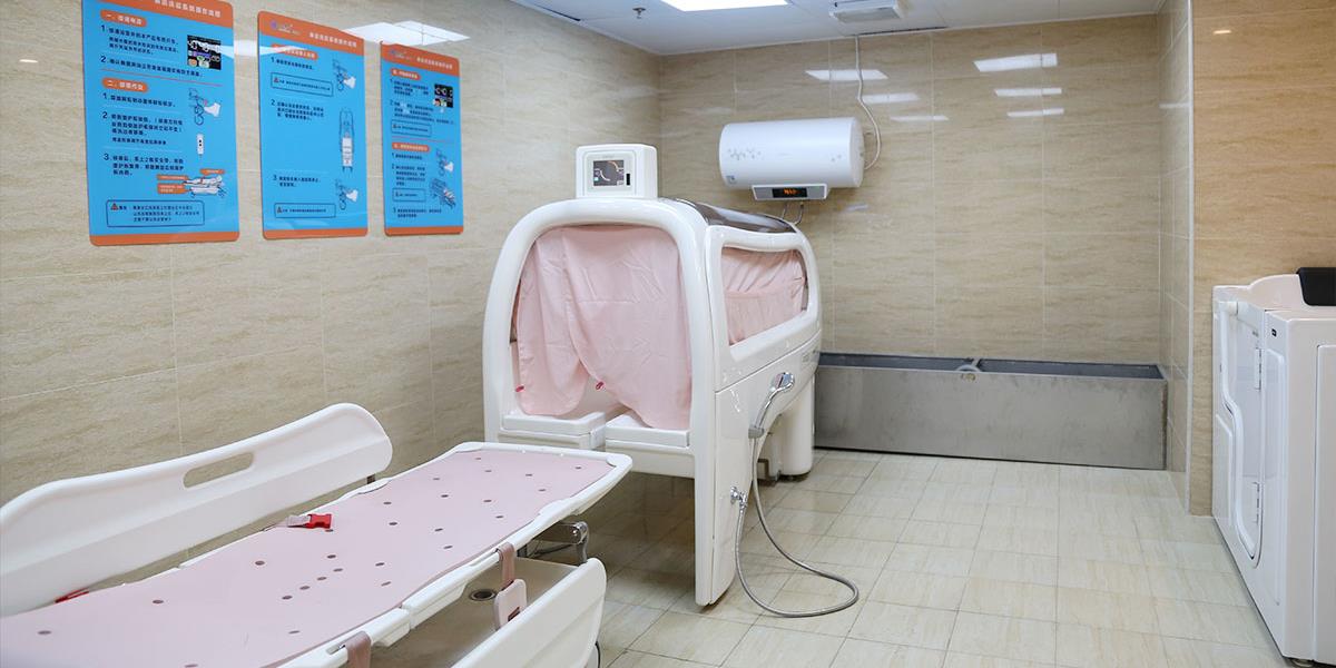 广州不能自理的老人如何收费泰成逸园养老院费用