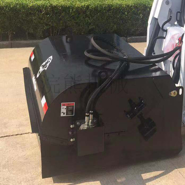 滑移清扫车