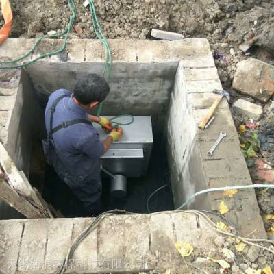 重庆不锈钢浮筒阀限流阀自控截污装置报价 制造轻巧