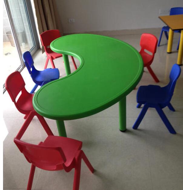 焦作幼儿园课桌椅厂家 幼儿园塑料课桌椅 傲德家具