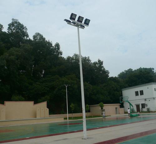 钦州篮球场灯杆厂家