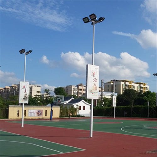 岑溪小区灯杆 15m足球场灯杆 篮球场灯光标准尺寸