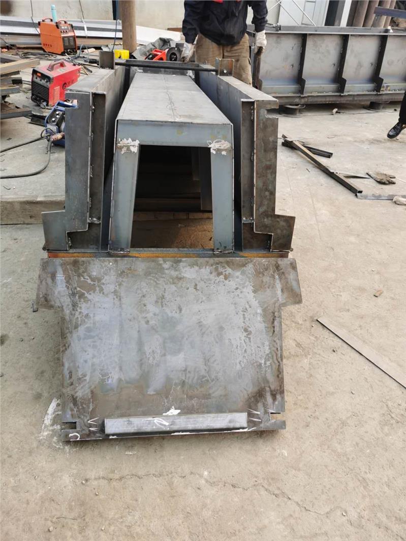 邯郸水泥U型槽钢模具