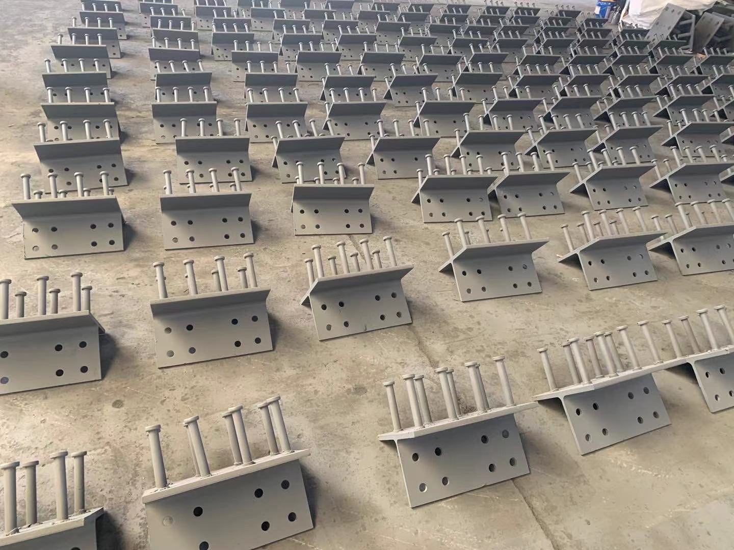 苏州螺柱焊接工艺预埋T钢来图可加工