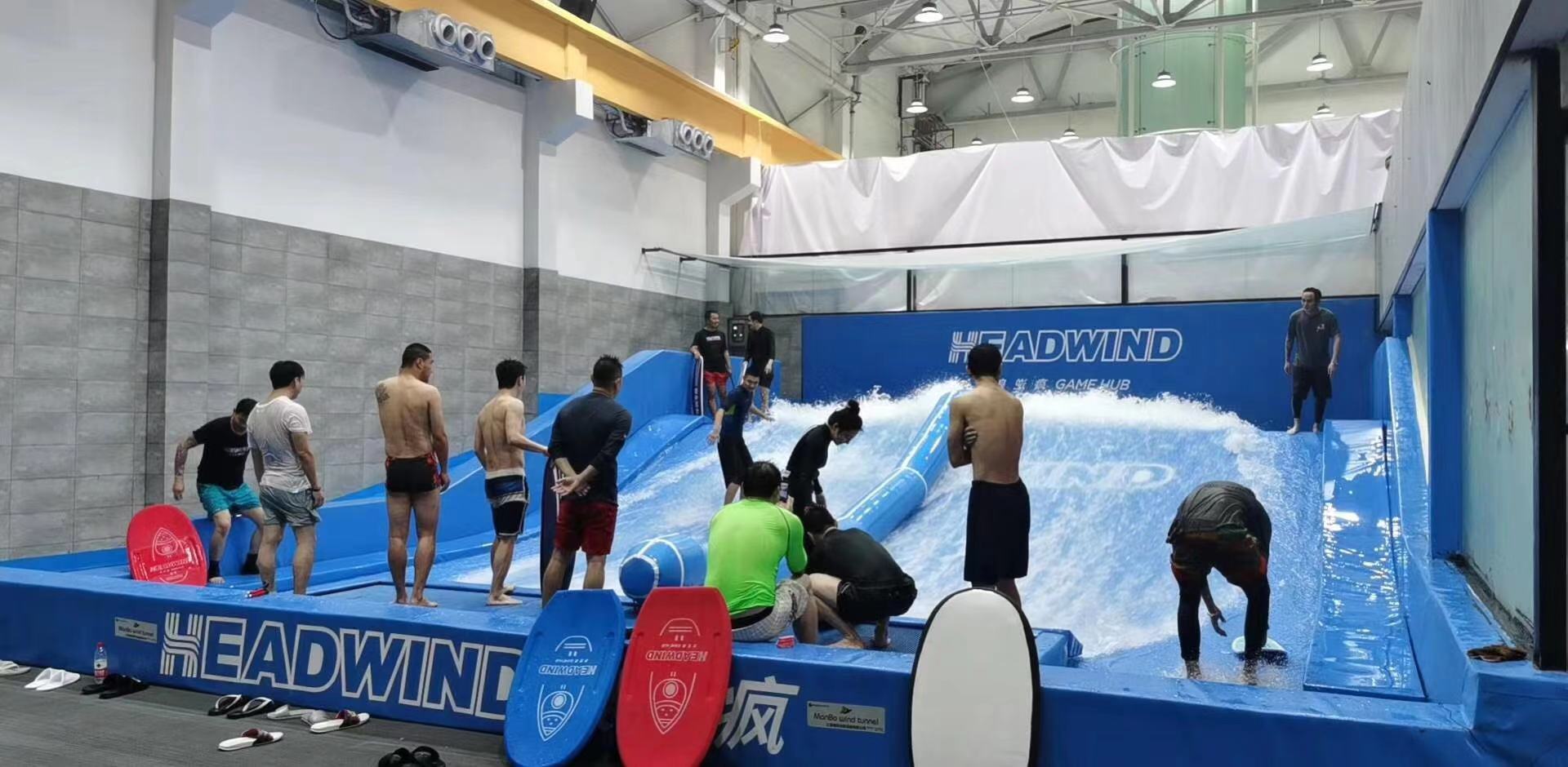 买冲浪式浴缸
