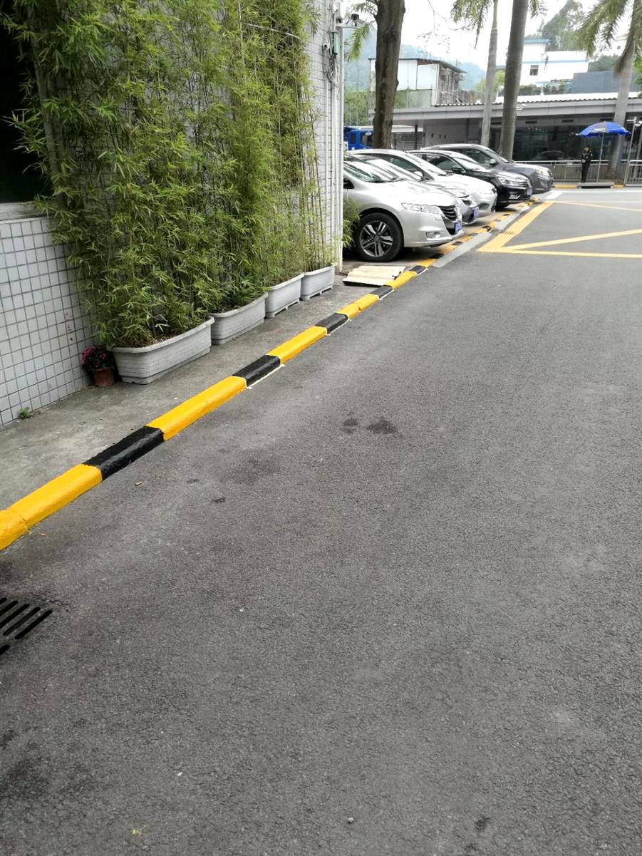 监利小区划线施工队