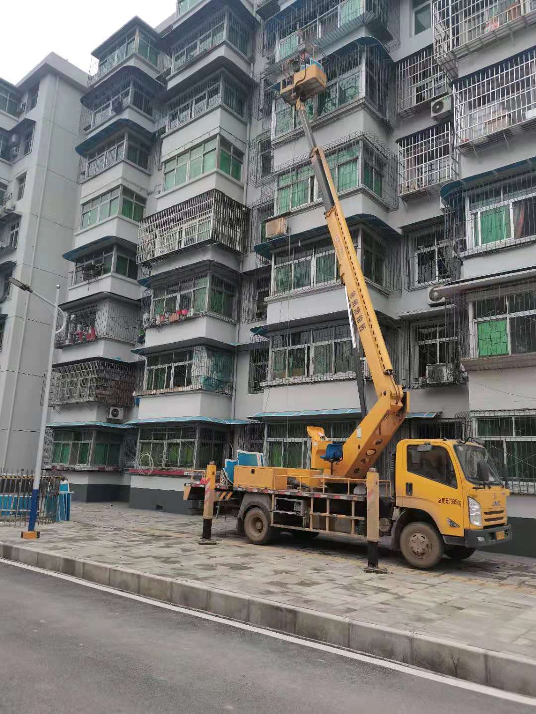 黄州区租赁吊篮车