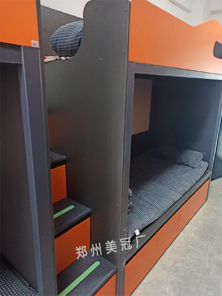 学生太空舱