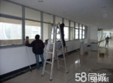 观澜清洗地毯费用多少-民治清洗地毯-龙兴提供家庭保洁服务