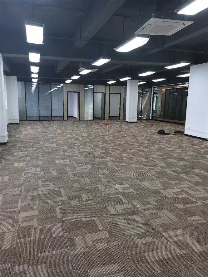 深圳坂田街道雪象地铁口中浩新城招商电话