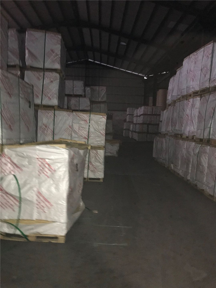惠州拷贝纸厂家-东莞市虎门鑫巨纸张店-黑色拷贝纸厂家