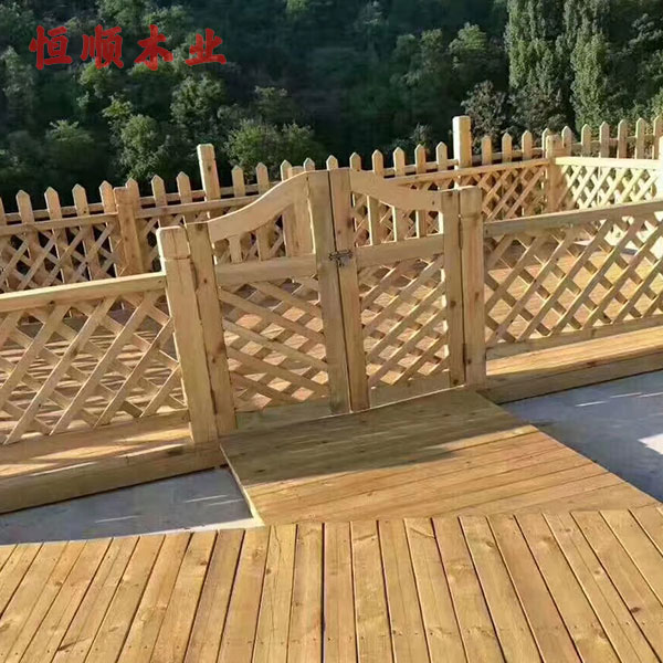 恒顺防腐木品牌**-景区防腐木栅栏批发-长治景区防腐木栅栏