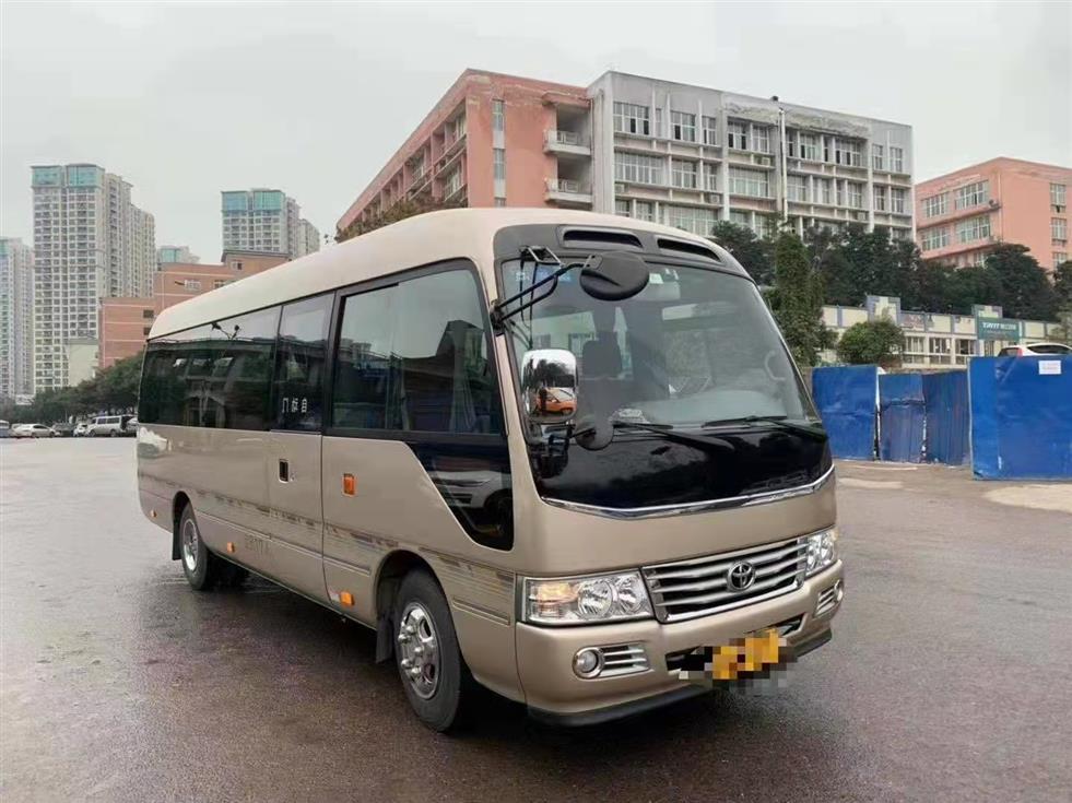 深圳奔驰商务车租赁带司机