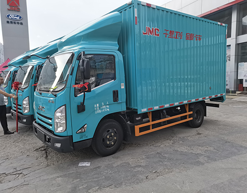 横岗江铃合法尾板公告货车