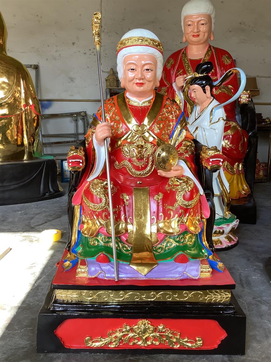 南阳汉白玉后土娘娘雕塑