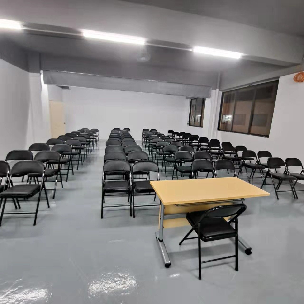 广州白云区吃住一体夏令营场地租凭