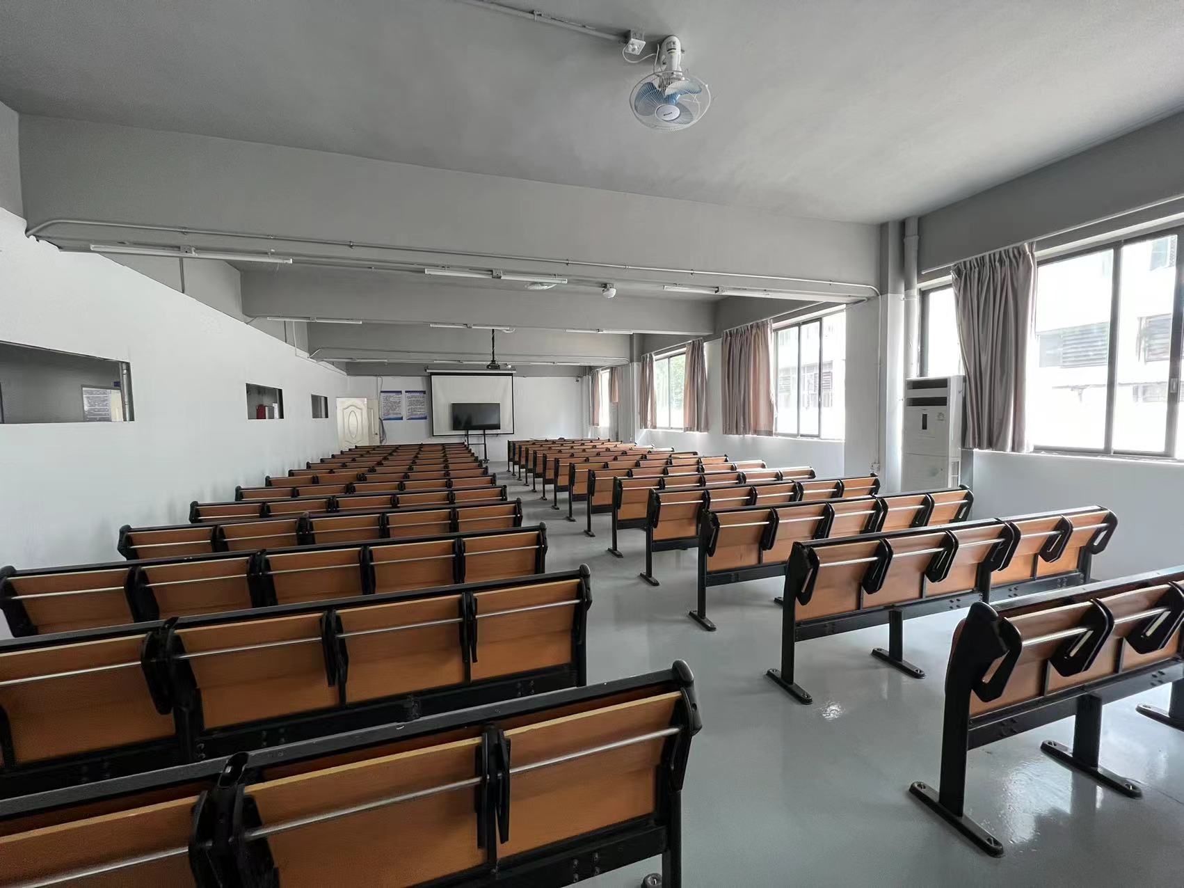 广州会议场地会议拓展训练场地招租租凭