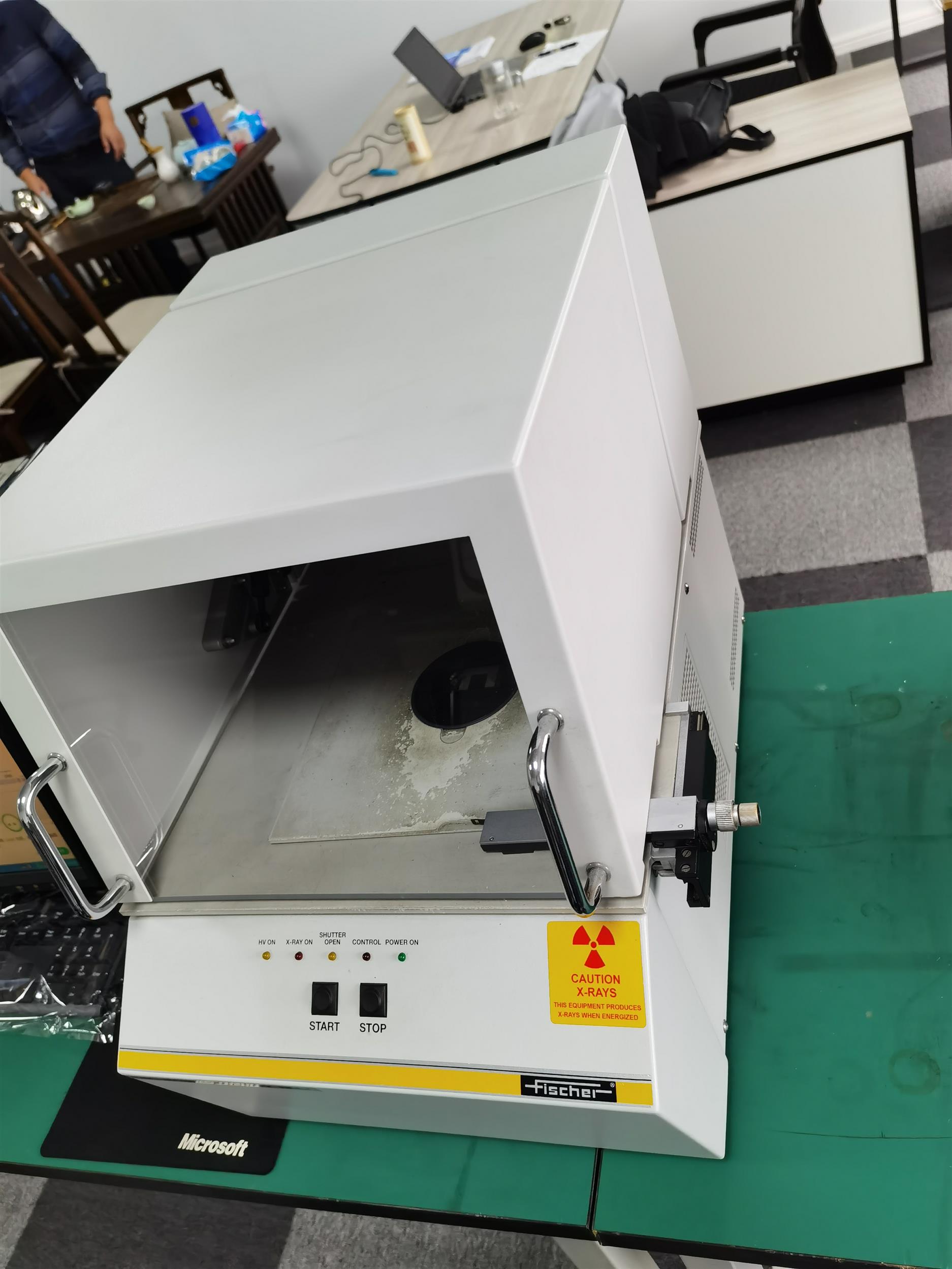 自动检测厚度仪器