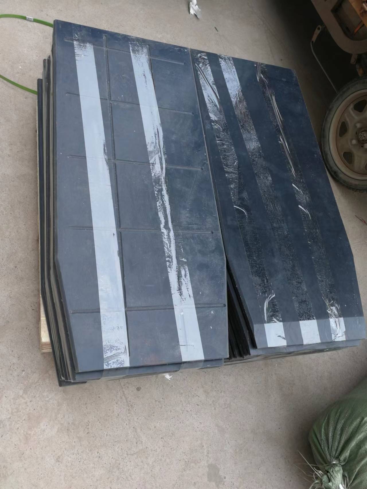 天津建筑物平移滑板批发