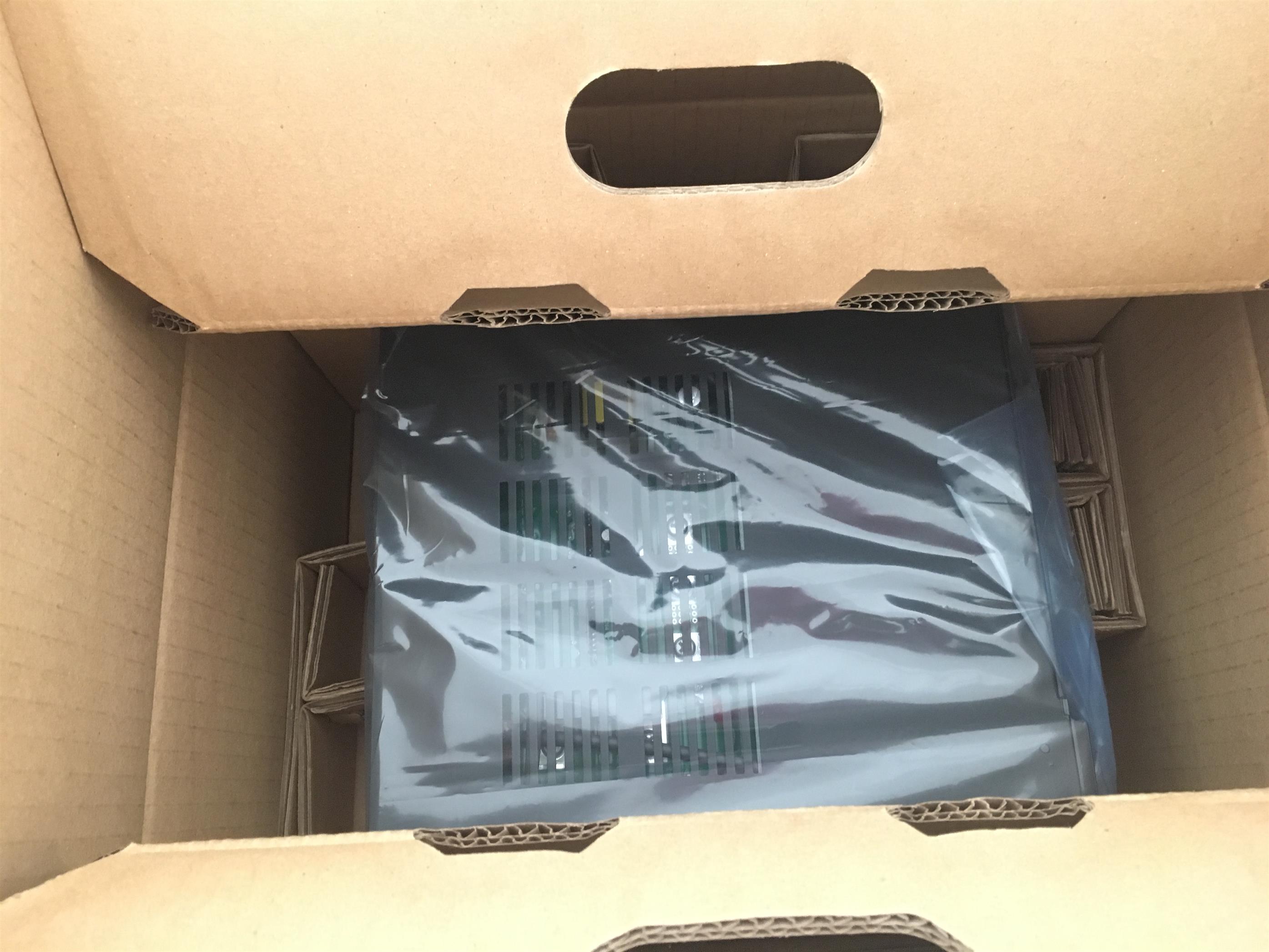 R2AA13180HCPHL
