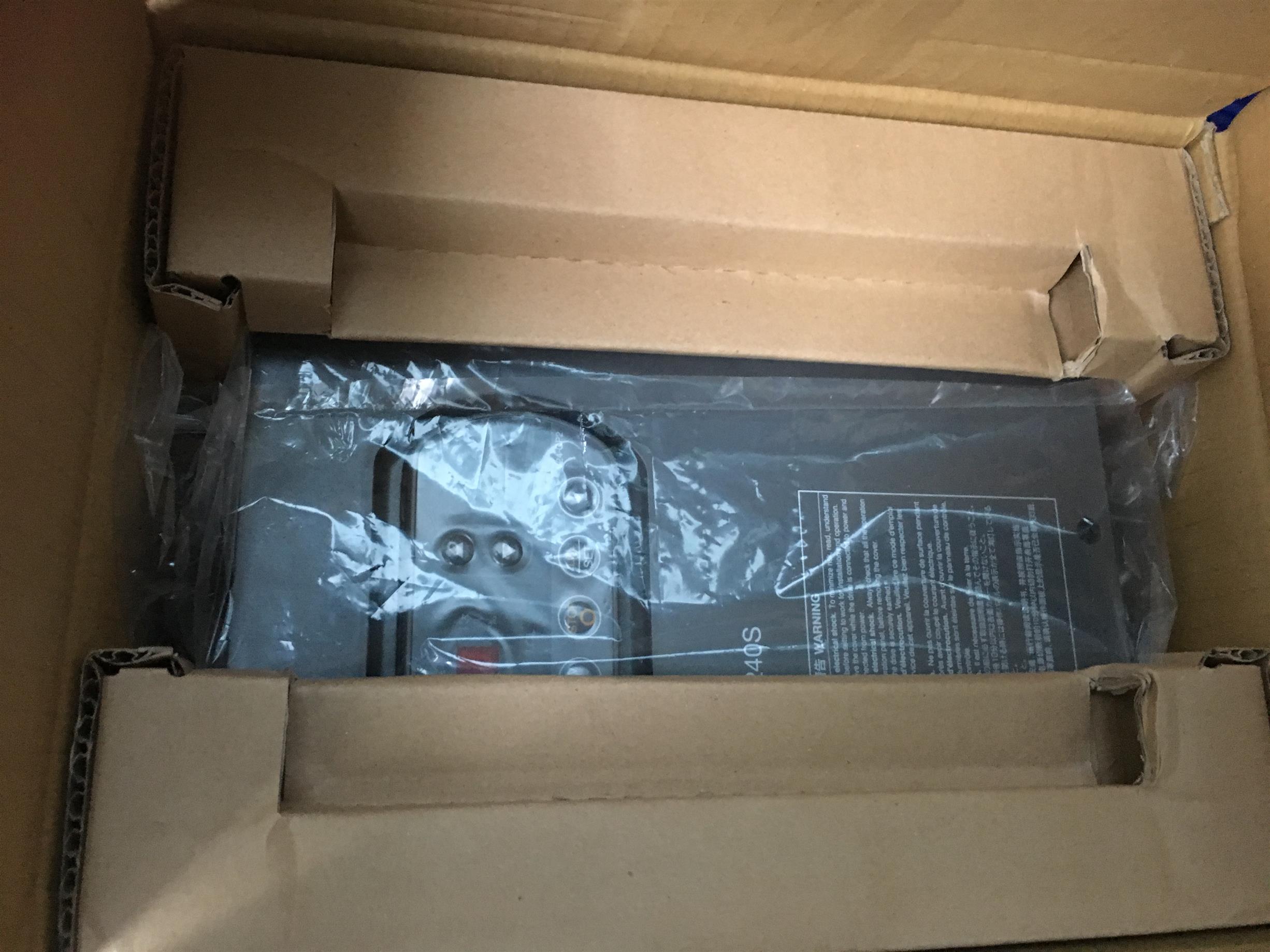 VT240S-022LB04-00Y002