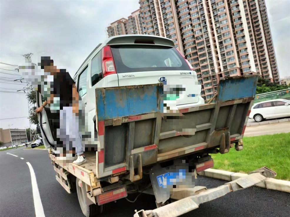 裕华汽车拖车救援电话-