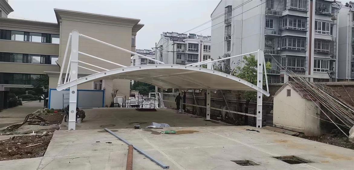 秦皇岛停车场遮雨棚