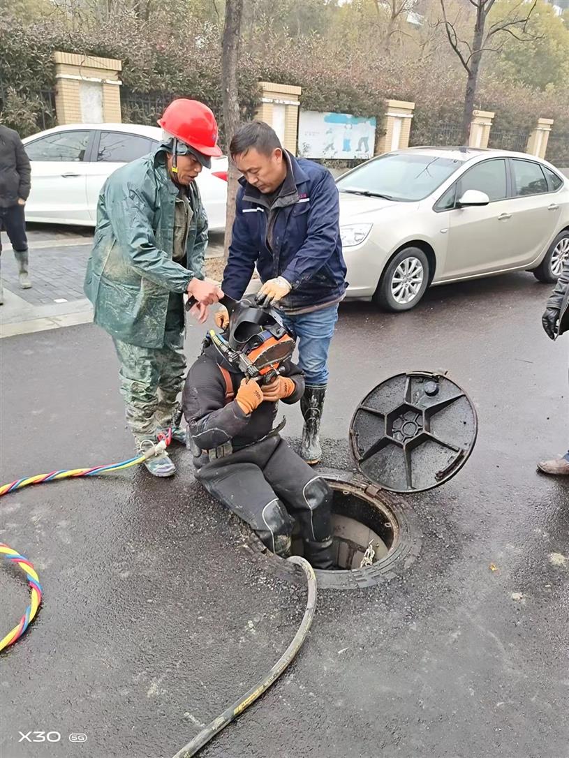 青海管道水下安装