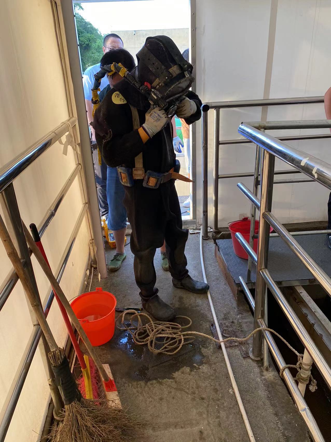 贵港水下施工