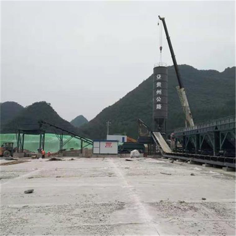 400型灰土搅拌机