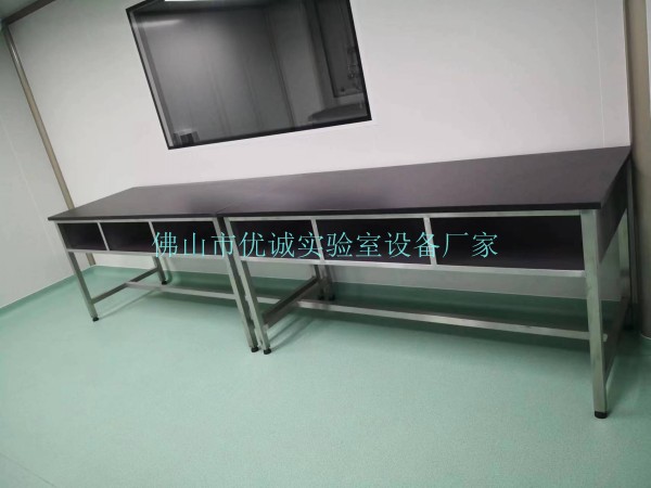 肇庆不锈钢柜台不锈钢桌加工不锈钢较衣柜办公柜厂家