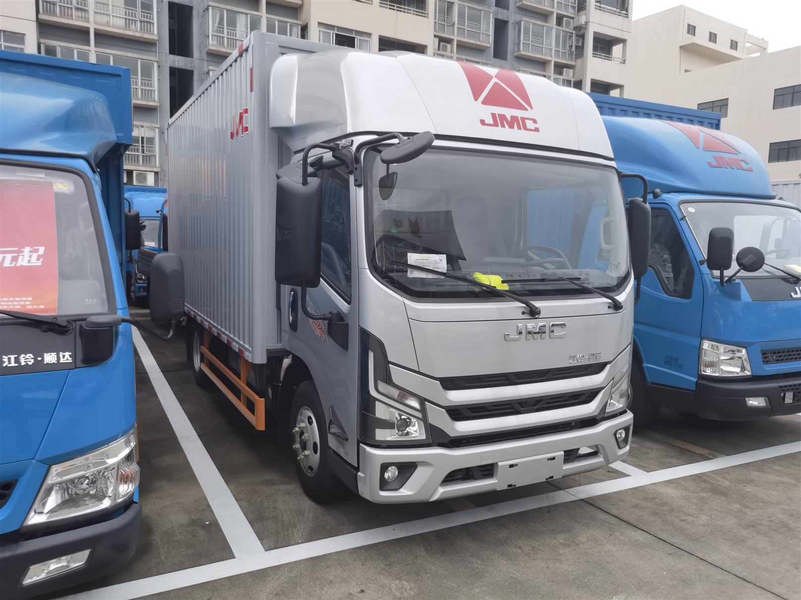 龙岗附近江铃货车