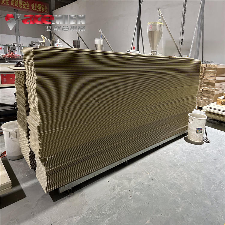 PVC家具发泡板生产线
