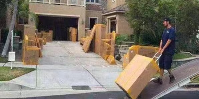 青岛东南亚**搬家送货上门,**搬家