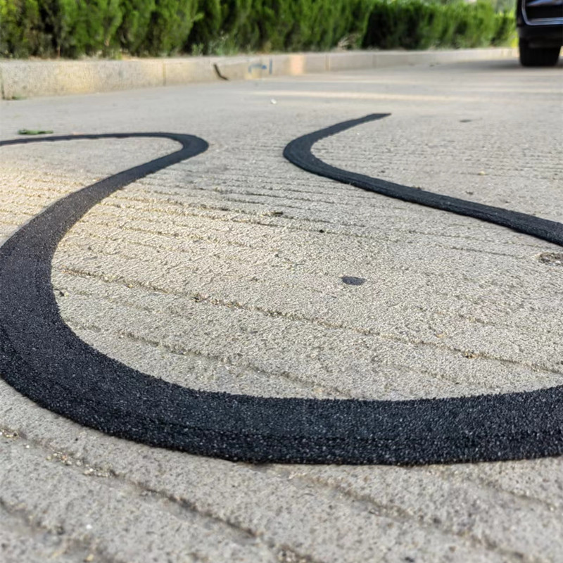 东营公路养护贴缝带施工方法