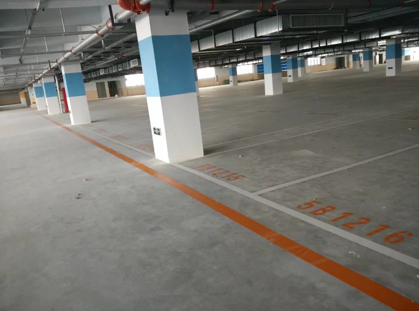 天津河东区地下车库标线 公路交通画线 车间分区划线施工