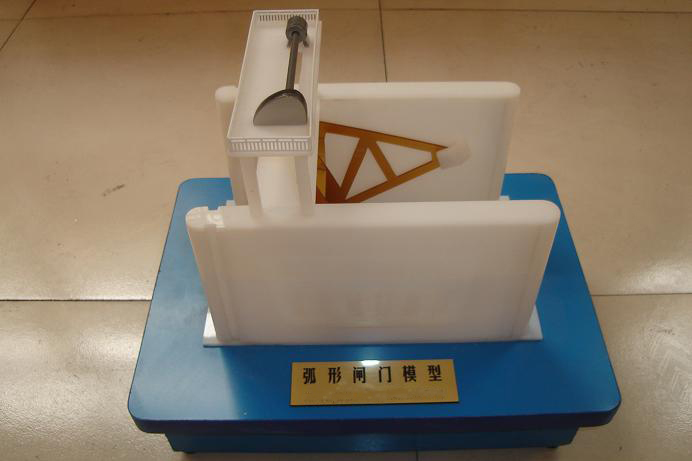 虹吸式溢流道模型