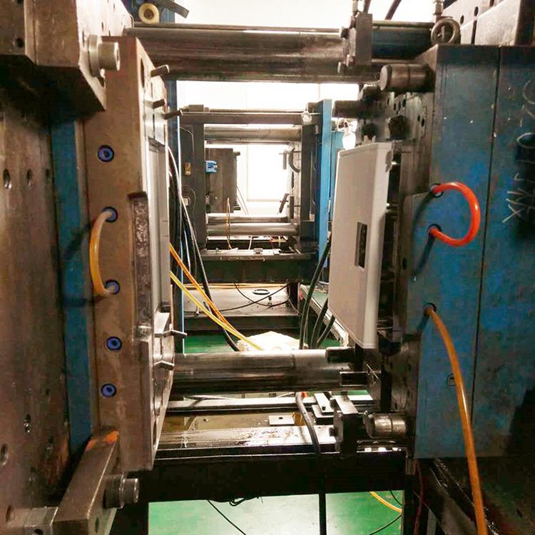 上海的注塑模具精密模具加工制作