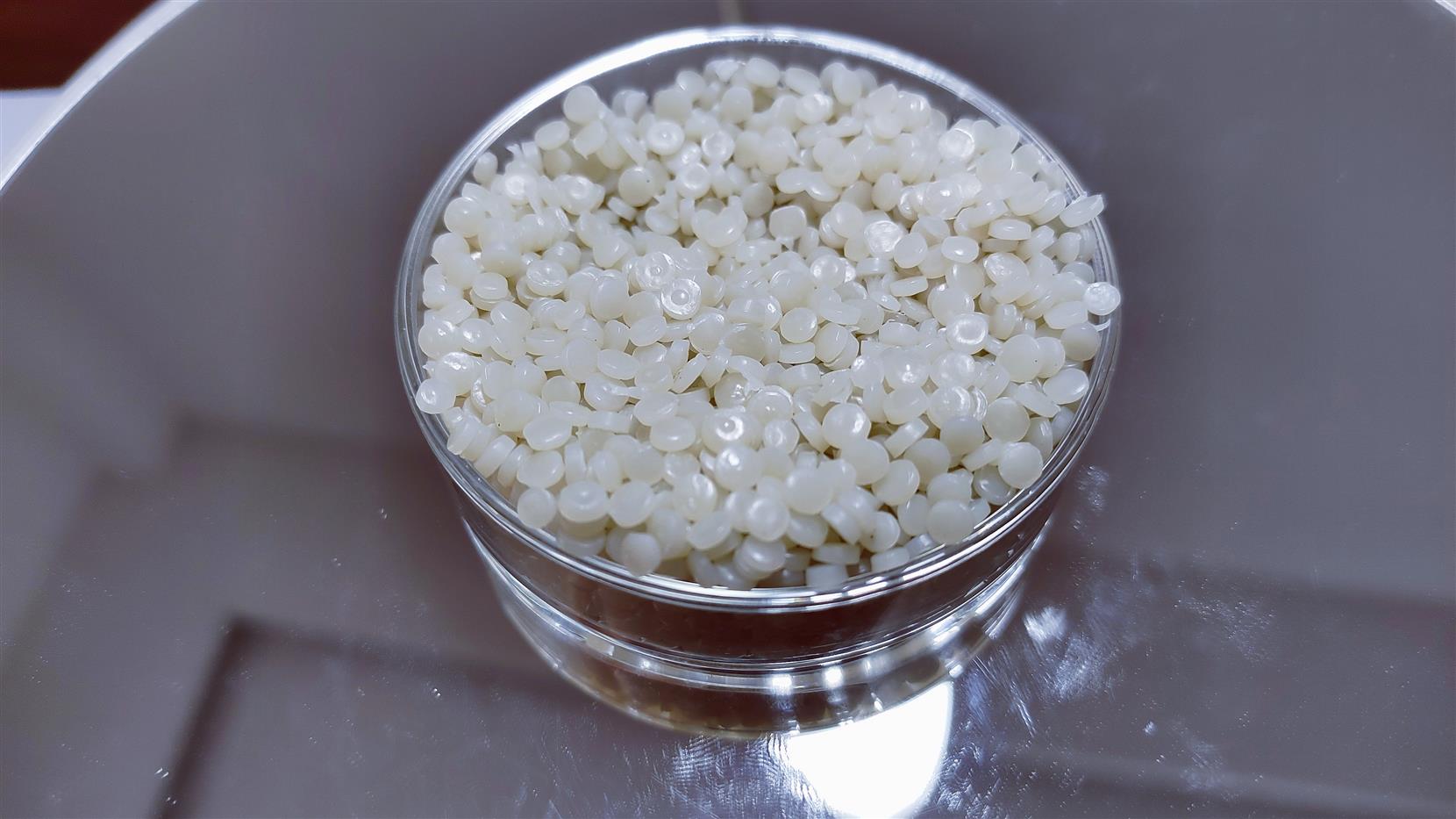 湖北牛奶瓶HDPE再生料颗粒