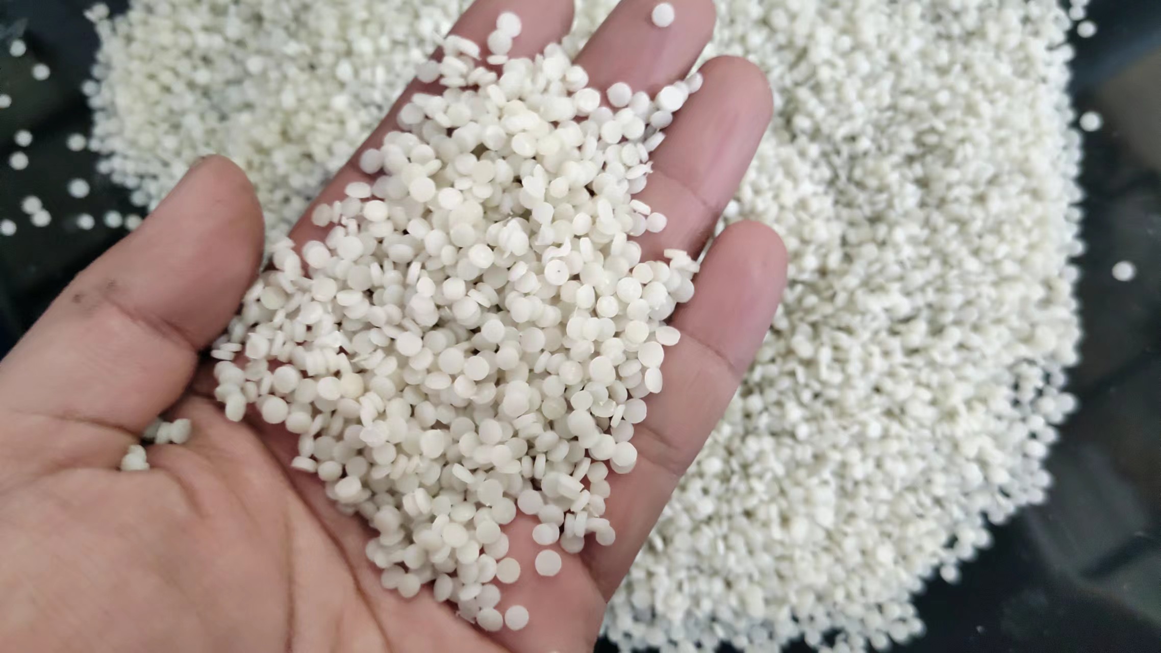 山东浙江HDPE木塑颗粒