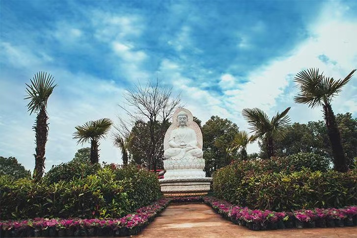 武汉流芳陵园电话