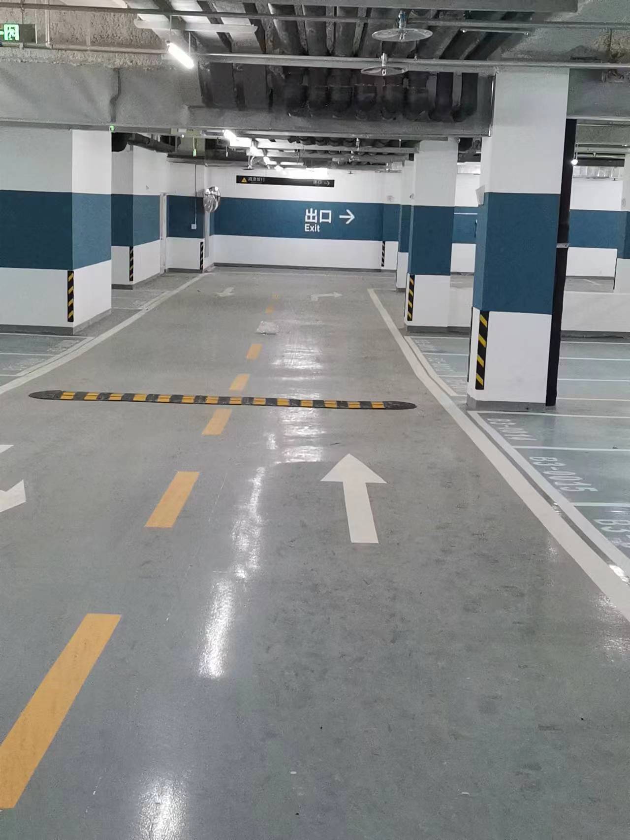 盐城停车场道钉批发